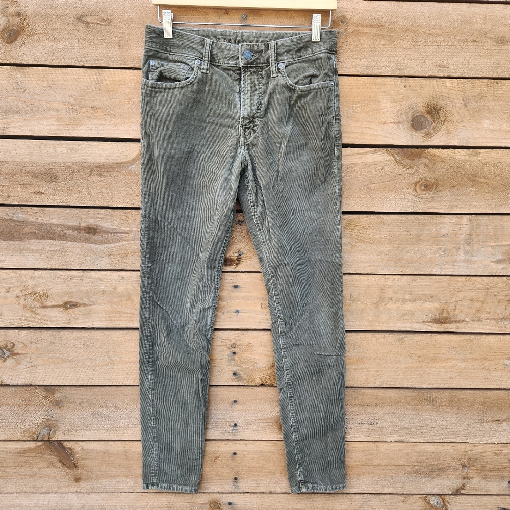 American Eagle Next Level Flex Slim Green Corduroy Pants Men’s 👖 💪 😳 😎